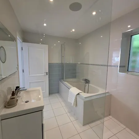 Gracian Omb Foxrock Luxury Villa