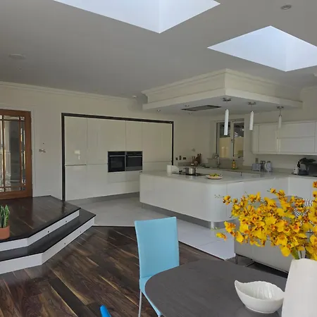Villa Gracian Omb Foxrock Luxury Dublin