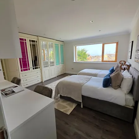 Gracian Omb Foxrock Luxury Villa